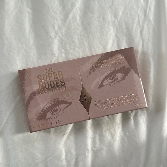 charlotte tilbury super nudes palette